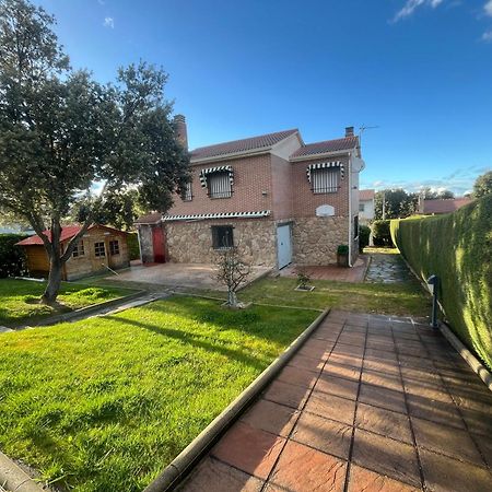 Las Mil Y Una Rosas Ávila Extérieur photo